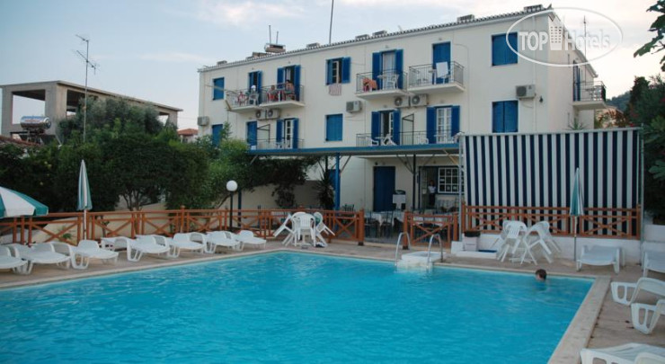 Hotelier's photos Bays