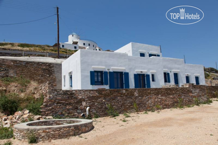 Hotelier's photos Sifnos Windmills