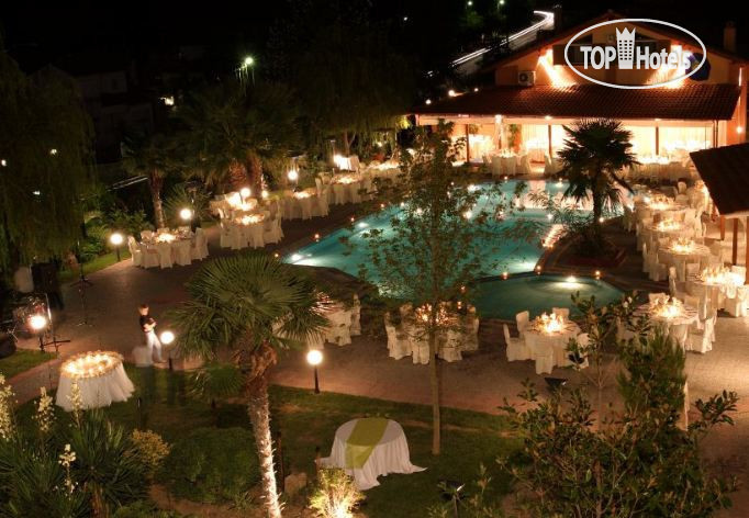 New photos from tourists Four Seasons 3*