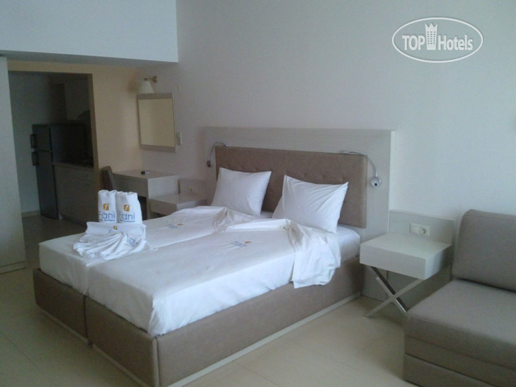 New photos from tourists Fani Luxury Apartments Stavros
