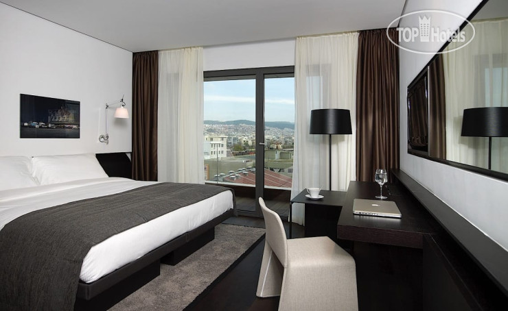 Новые добавленные фото туристов The Met Hotel 5*