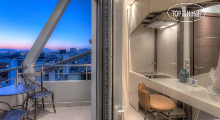 New photos from tourists Harbor Suites