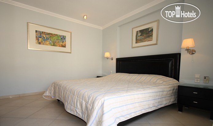 New photos from tourists Zigouris House
