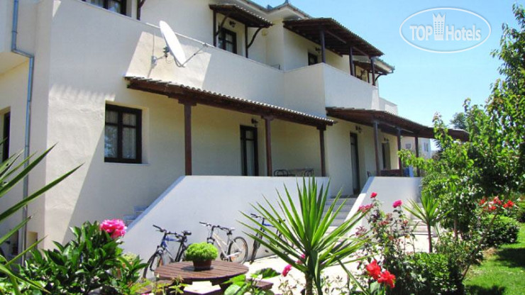 Hotelier's photos Palirria Hotel 2*