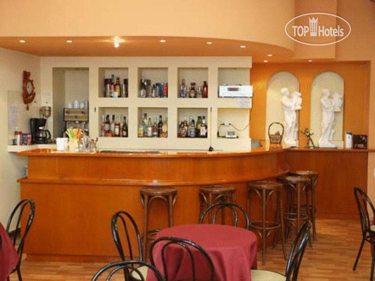 New photos from tourists Delta Hotel 2*