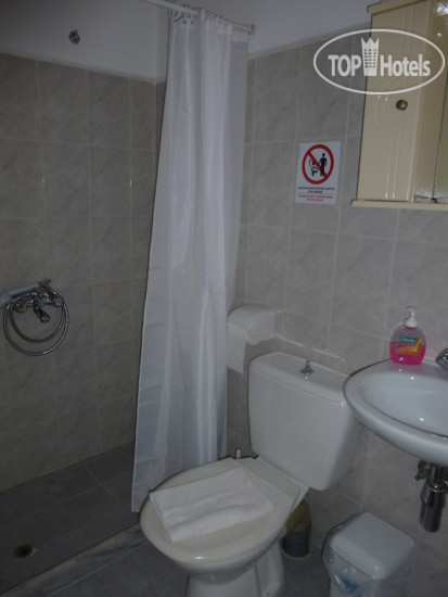 New photos from tourists Archontissa