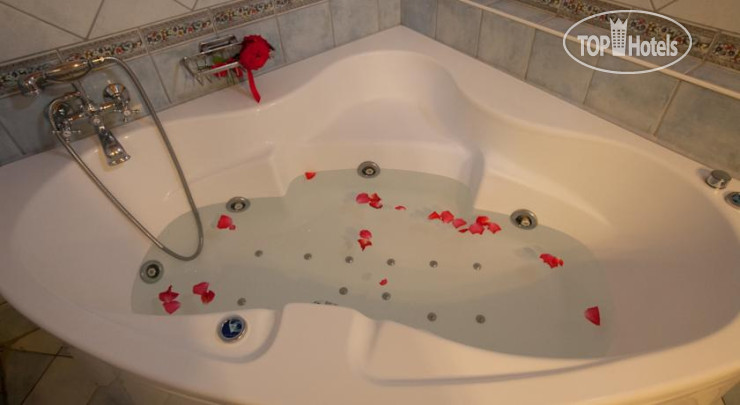 New photos from tourists Machalas Hotel 3*