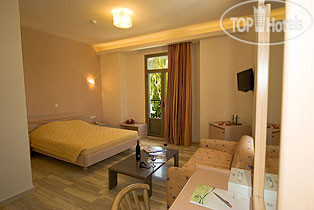 New photos from tourists Grecian Castle 4*