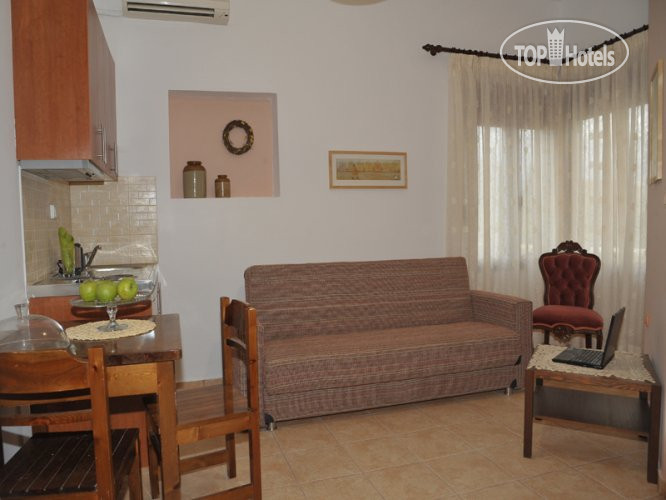 Hotel photo Voulamandis House 