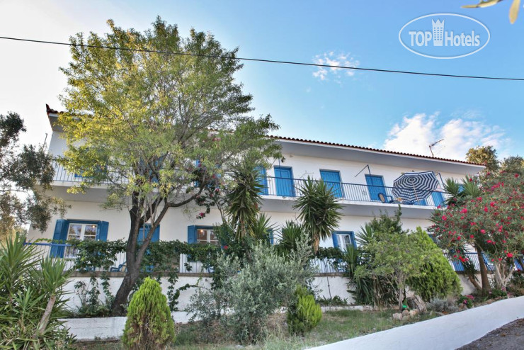 Hotelier's photos Stafylos Rooms