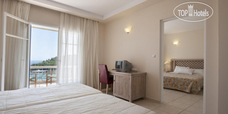 New photos from tourists Alonissos Beach 4*
