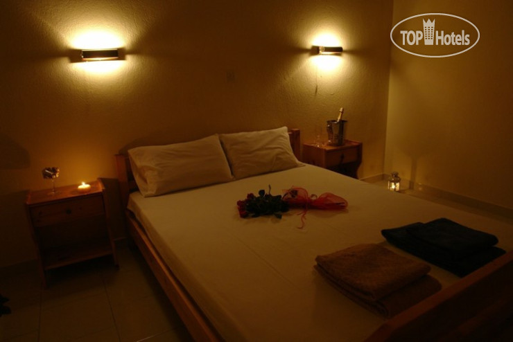 New photos from tourists Karatsis Hotel 1*