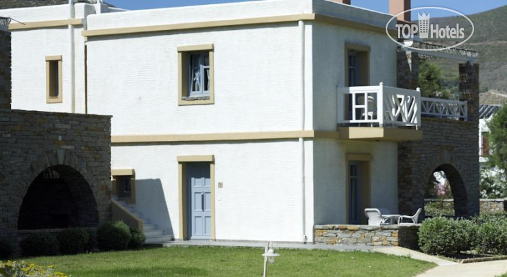 Hotel photo Porto Kea Suites 4*