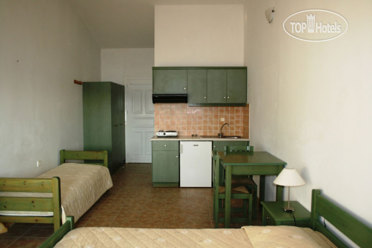 New photos from tourists Petradi Studios