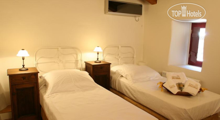 New photos from tourists To Pappoudiko 4*