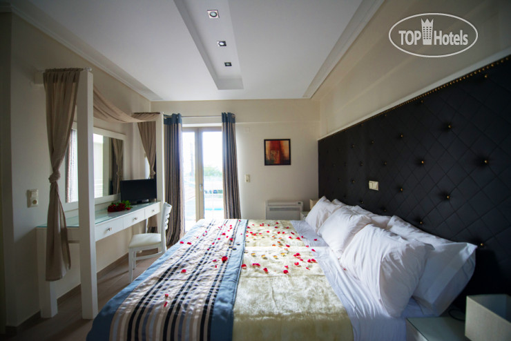 New photos from tourists Mantinia Bay Hotel 4*