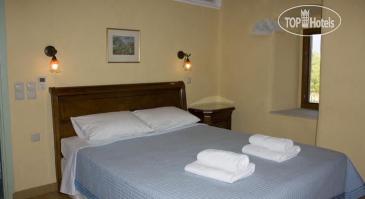 New photos from tourists Petropoulakis Tower 4*