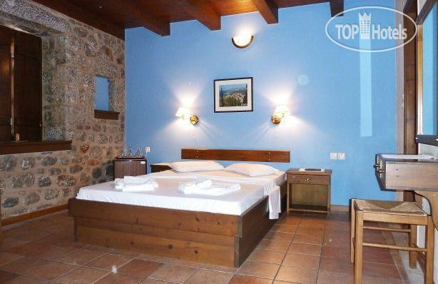 Новые добавленные фото туристов Pyrgoi Theodorakaki Gerolimenas 4*