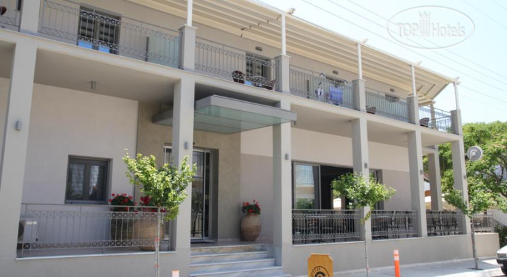 Hotel photo Achilles Hotel 3*
