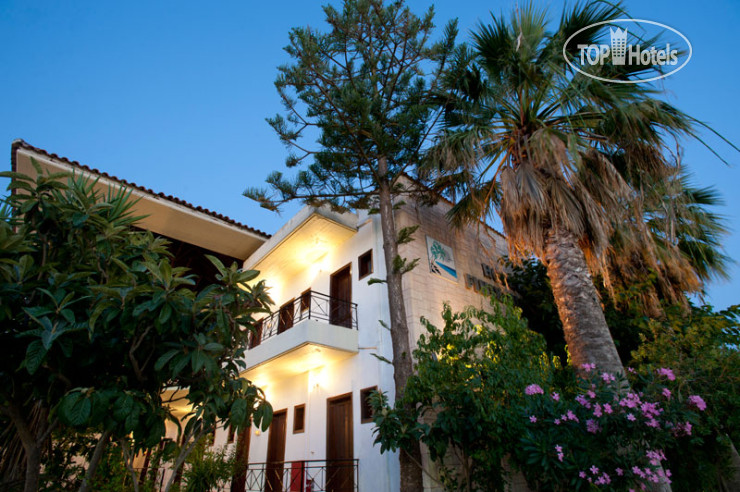 Hotel photo Finikounda Hotel 2*