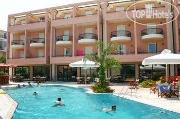 Hotelier's photos Flisvos Royal 4*