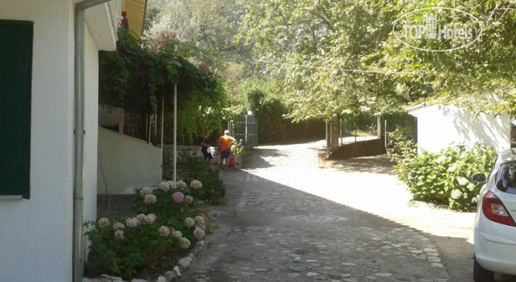 New photos from tourists Manolis Stergiou Rooms