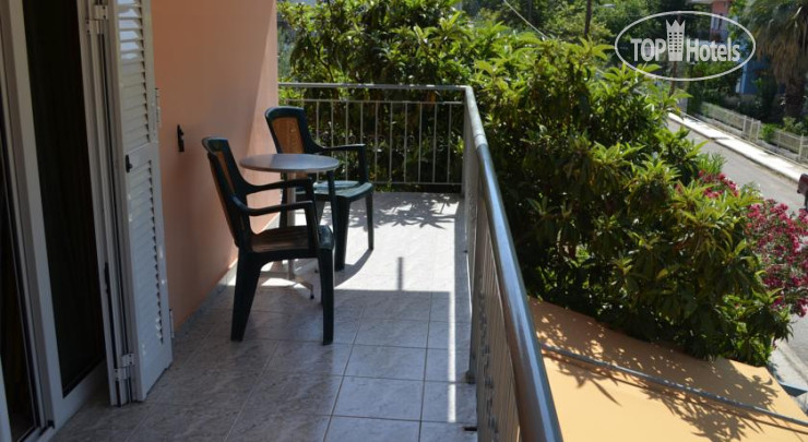 Hotel photo Loula Hotel 2*