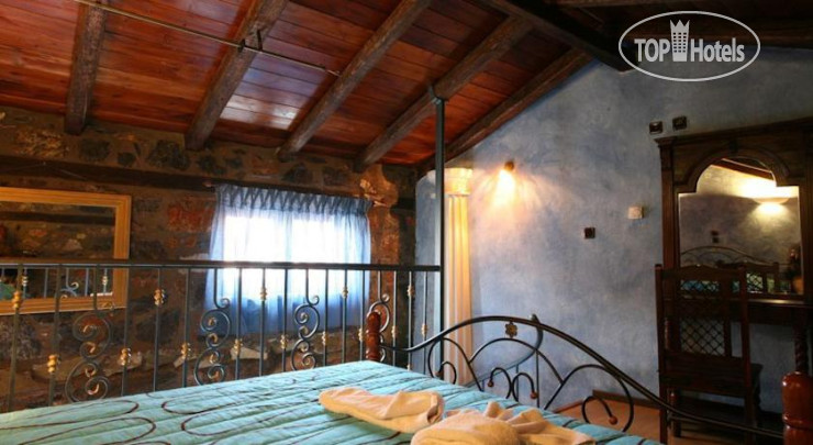 New photos from tourists Metohi Inn