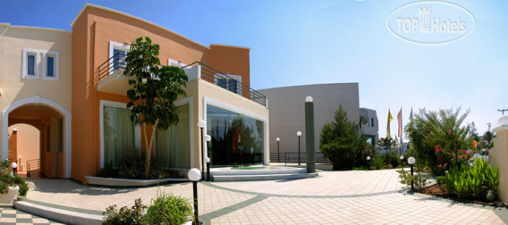 Hotelier's photos Nontas 3*