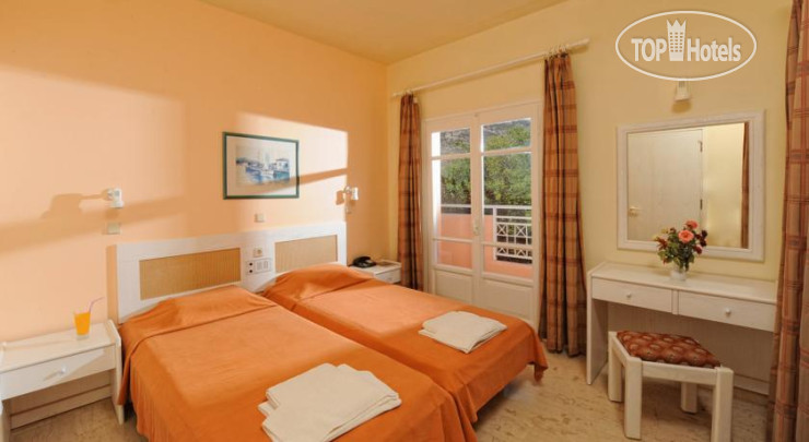 New photos from tourists Manolis Apartments