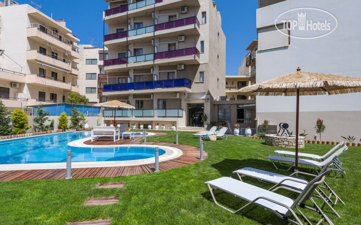 Hotel photo Leonidas 2*
