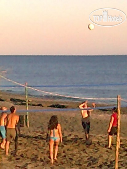 New photos from tourists Tylissos Beach 4*