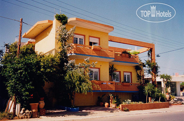 Hotel photo Aris 2*