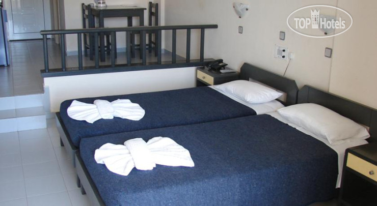 New photos from tourists Relax Hotel 2*