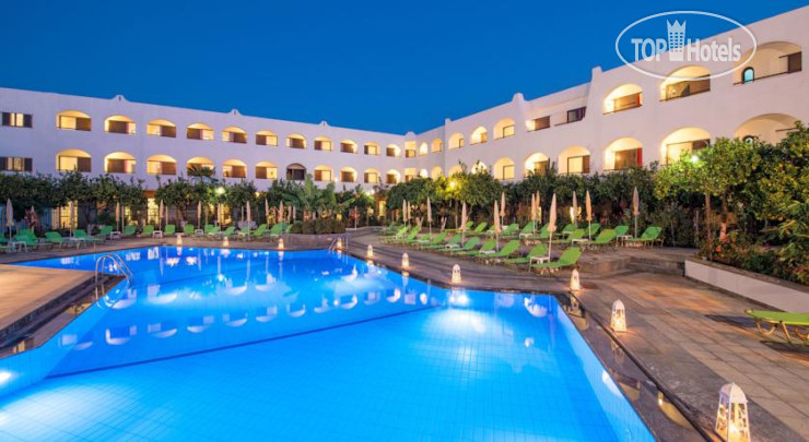 Hotelier's photos Malia Holidays Hotel 2*