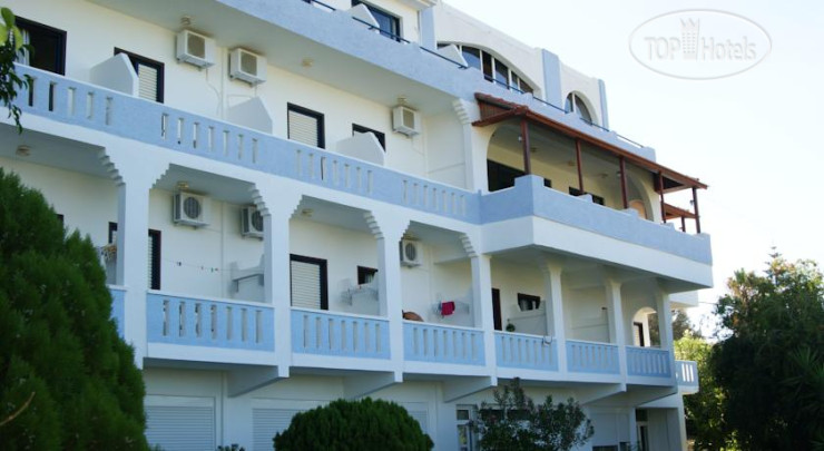 Hotelier's photos Lofos Hotel 2*