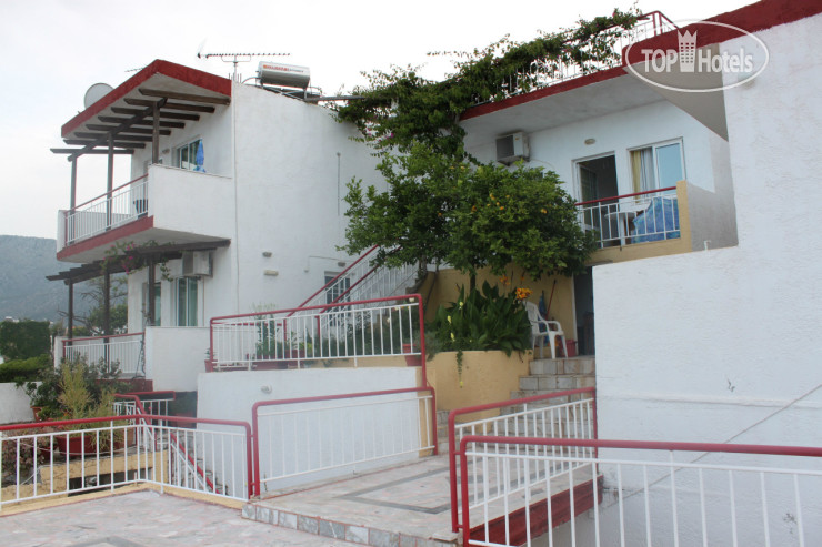 New photos from tourists Sarlot