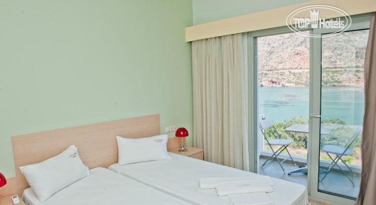 New photos from tourists Lisa Mari Beach Hotel