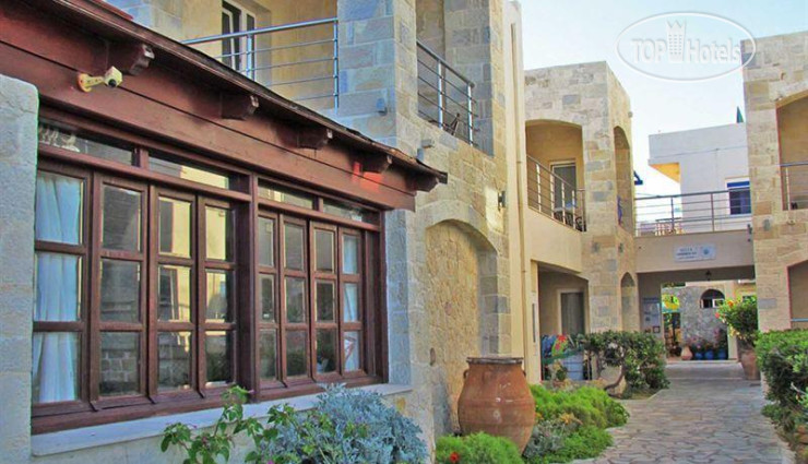New photos from tourists Villa Chrissanthi Sea