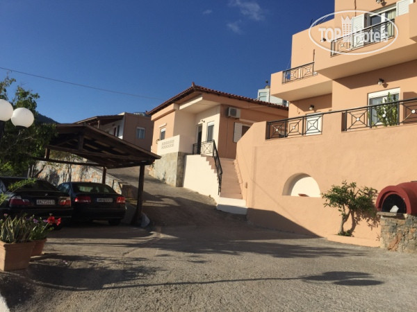 Hotelier's photos Kavousanos Apartments