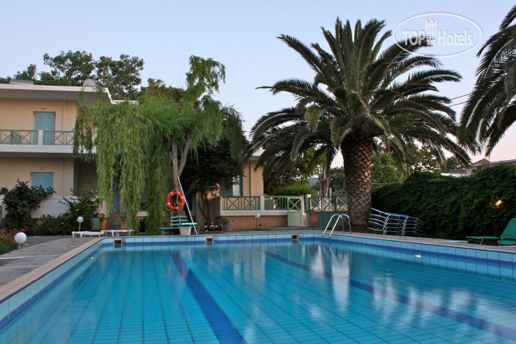 Hotelier's photos Cormoranos Apartments