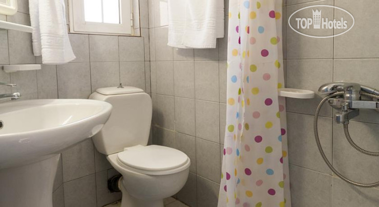 New photos from tourists Tripodis Apartments
