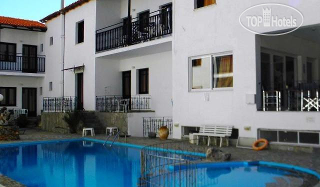 Hotelier's photos Kiwi Apartments 2*
