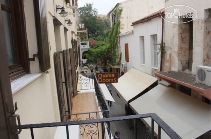 Hotelier's photos Chania Rooms