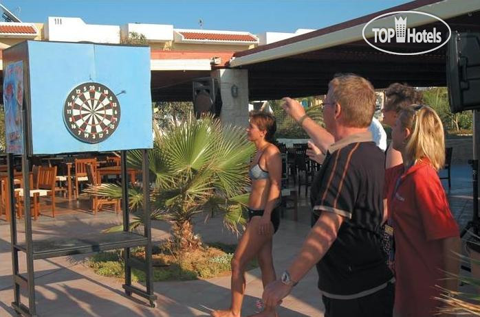 New photos from tourists Paralos Kosta Alimia 4*