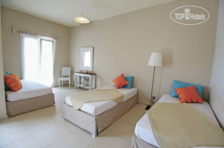 New photos from tourists Golden Sun