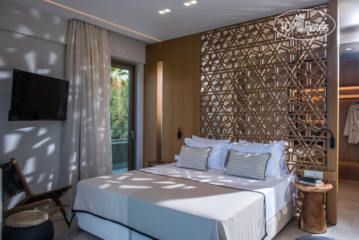 Новые добавленные фото туристов Niriides Palace Hotel 4*