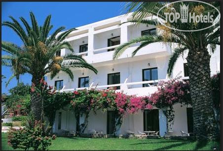 New photos from tourists Lato Hotel 2*