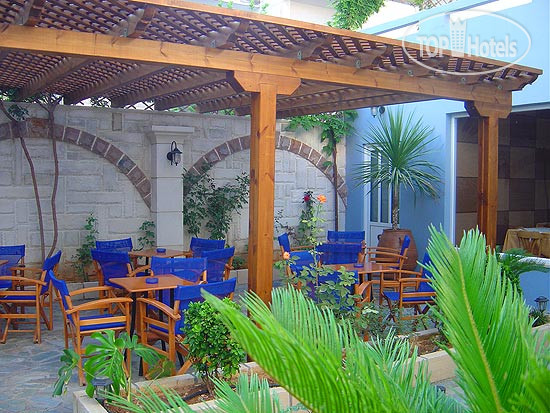 Hotel photo Flisvos 2*