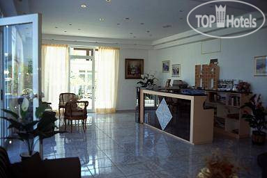 New photos from tourists Ambrosia 2*